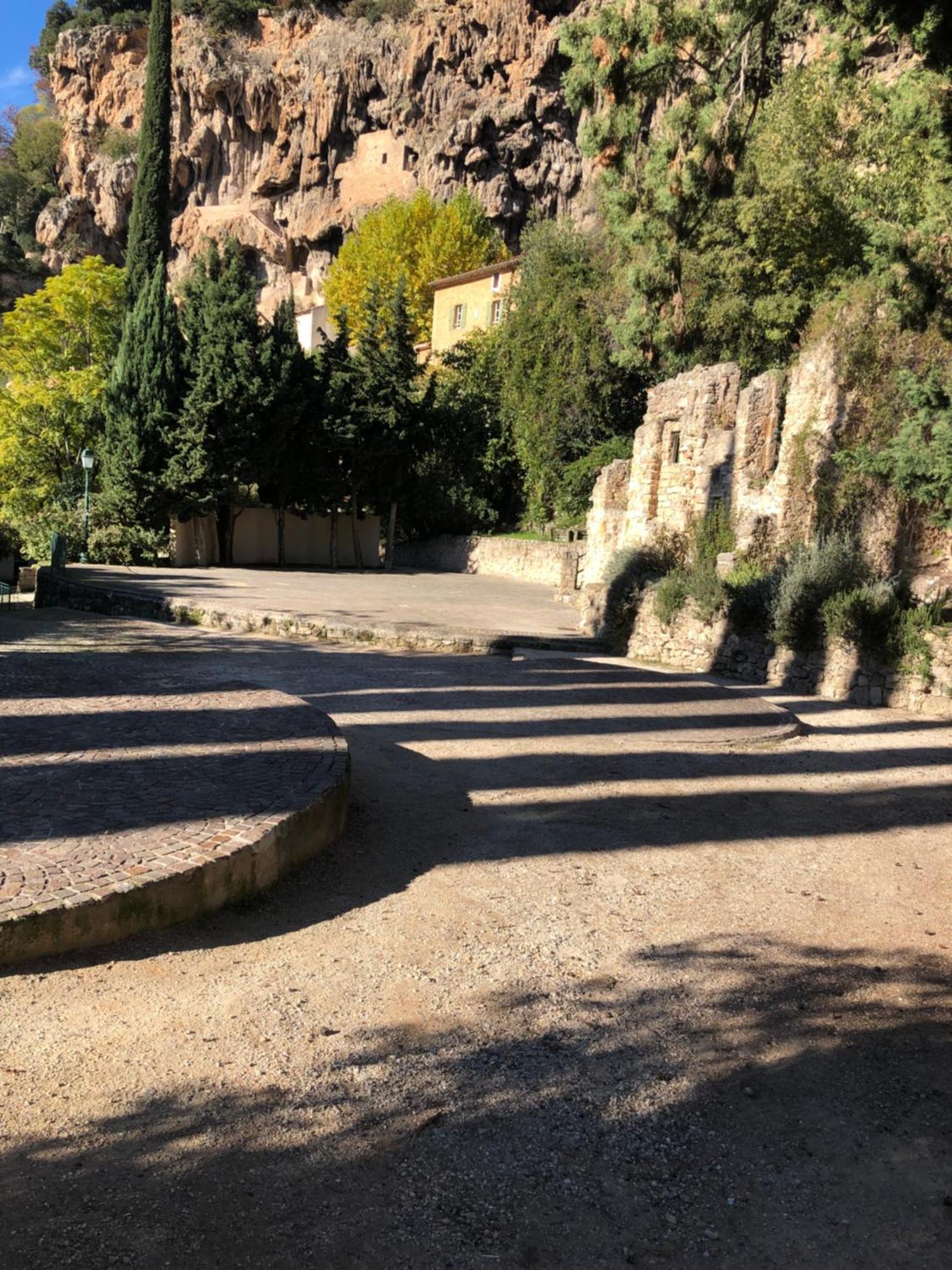 Charmant Duplex Au Coeur Du Village كوتيغانس المظهر الخارجي الصورة